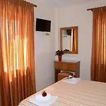 Maria's Filoxenia Aparthotel Drepano (Argolis)
