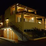Aparthotel Maria's Filoxenia 4*
