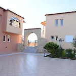公寓式酒店 玛丽亚菲洛克尼雅套房公寓式酒店 Drepano (Argolis)