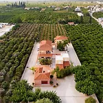 公寓式酒店 玛丽亚菲洛克尼雅套房公寓式酒店 4*
