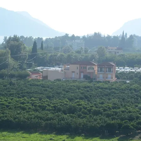 Aparthotel Maria's Filoxenia 3*