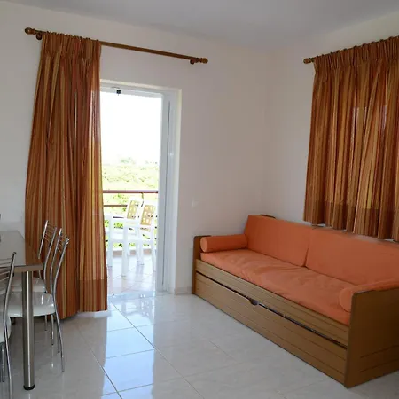 Aparthotel Maria's Filoxenia 3*