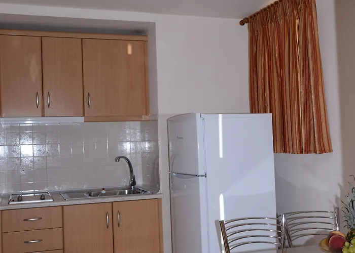 Maria's Filoxenia 4* Дрепанон