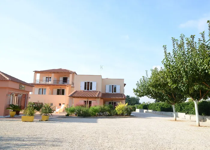 Апарт-отель Maria's Filoxenia Дрепанон