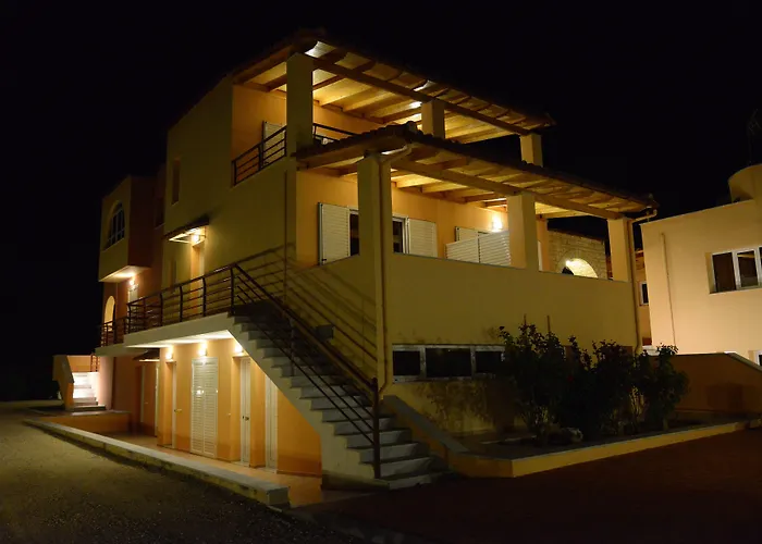 Lägenhetshotell Maria's Filoxenia 4*