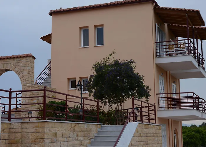 Maria's Filoxenia Апарт-отель 4*