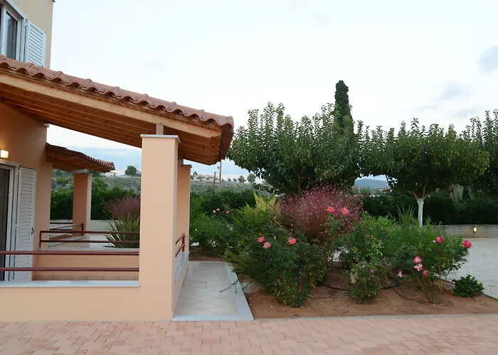 Maria's Filoxenia Апарт-отель 4*