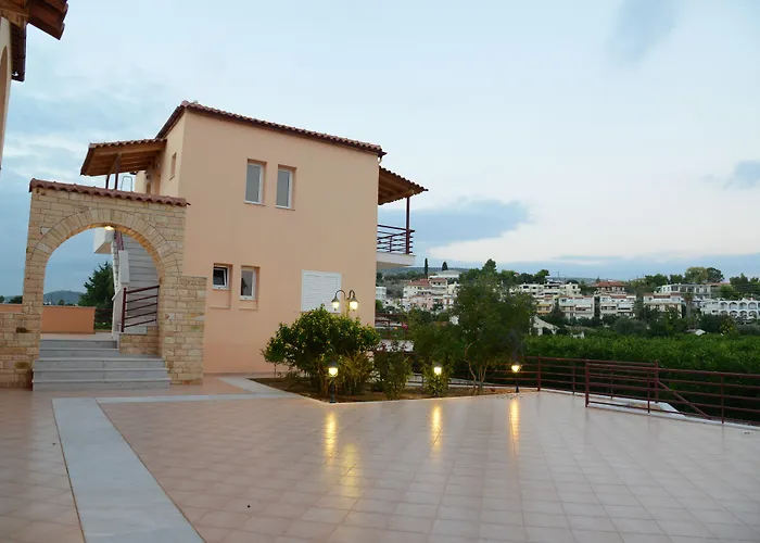 Maria's Filoxenia Lägenhetshotell 4*